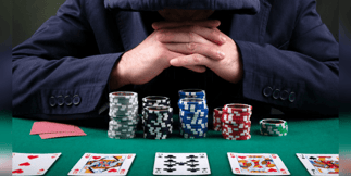 Psicologia del poker: come leggere gli avversari e migliorare il tuo gioco