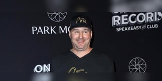 Hellmuth Captures His 16th World Series of Poker Bracelet