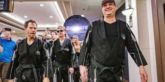 WSOP Numbers Click Upward as Main Event Revels in Hellmuthian Ritual