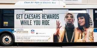 New York Lawmaker Wants Retail Gambling Ad Rules Extended to Online Sportsbooks