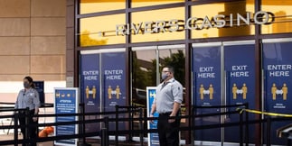 Thieves Rob Casino Winners in Parking Lot