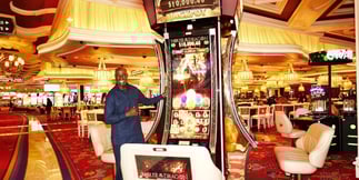 House of the Dragon Slot Premieres in Vegas with Series Star Steve Toussaint
