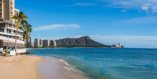 Hawaii Lawmakers Move Forward Bills to Legalize Casinos, Sports Betting