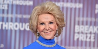Elaine Wynn, Famed Casino Executive and Philanthropist, Dies at 82