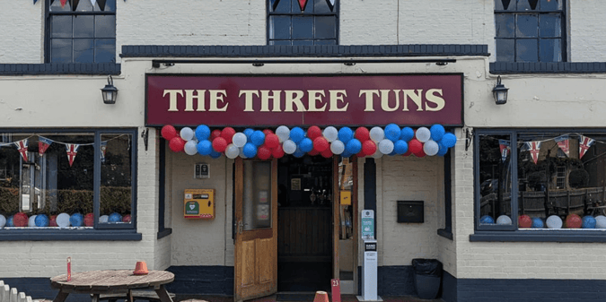 Casino Night Raises Funds for Marie Curie