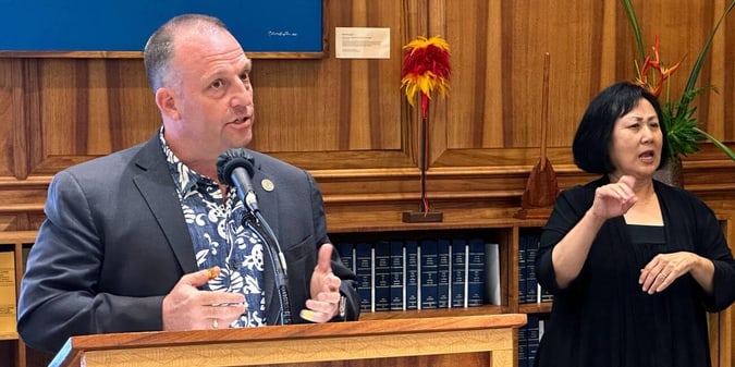 Hawaii Governor Signals Likely Support for Online Sports Betting Bill