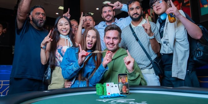 Mitchell Hynam Shines at WSOP Super Turbo Event