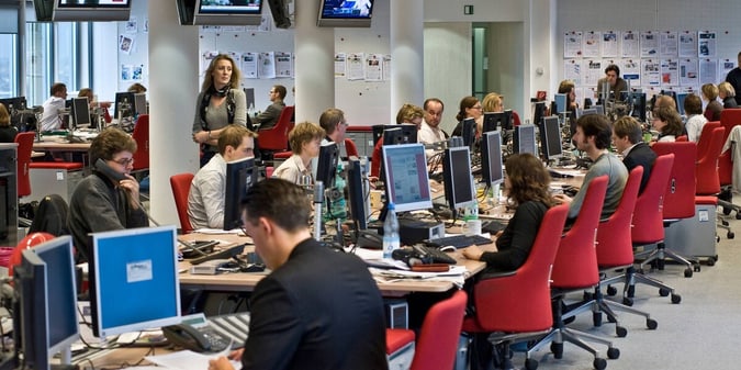 Readers Still Trust Humans: What AI Can’t Replace in Gambling Journalism