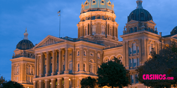 Iowa Casino Revenues Up 6.2% in October, Magician’s Casino Tricks Get Him Caught