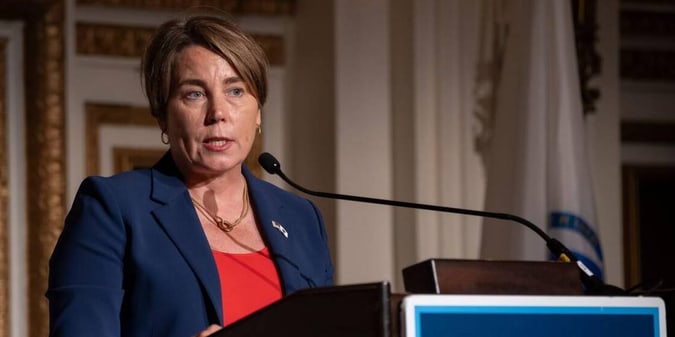 Massachusetts Treasurer, Governor Raise Concerns Over iGaming Proposals