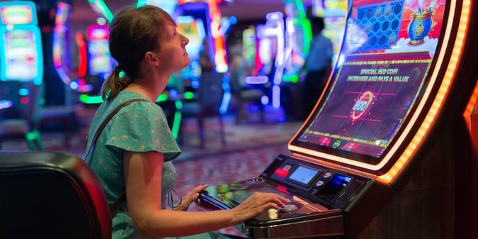 Slot Jackpot Tax Reporting Threshold to Increase in 2026