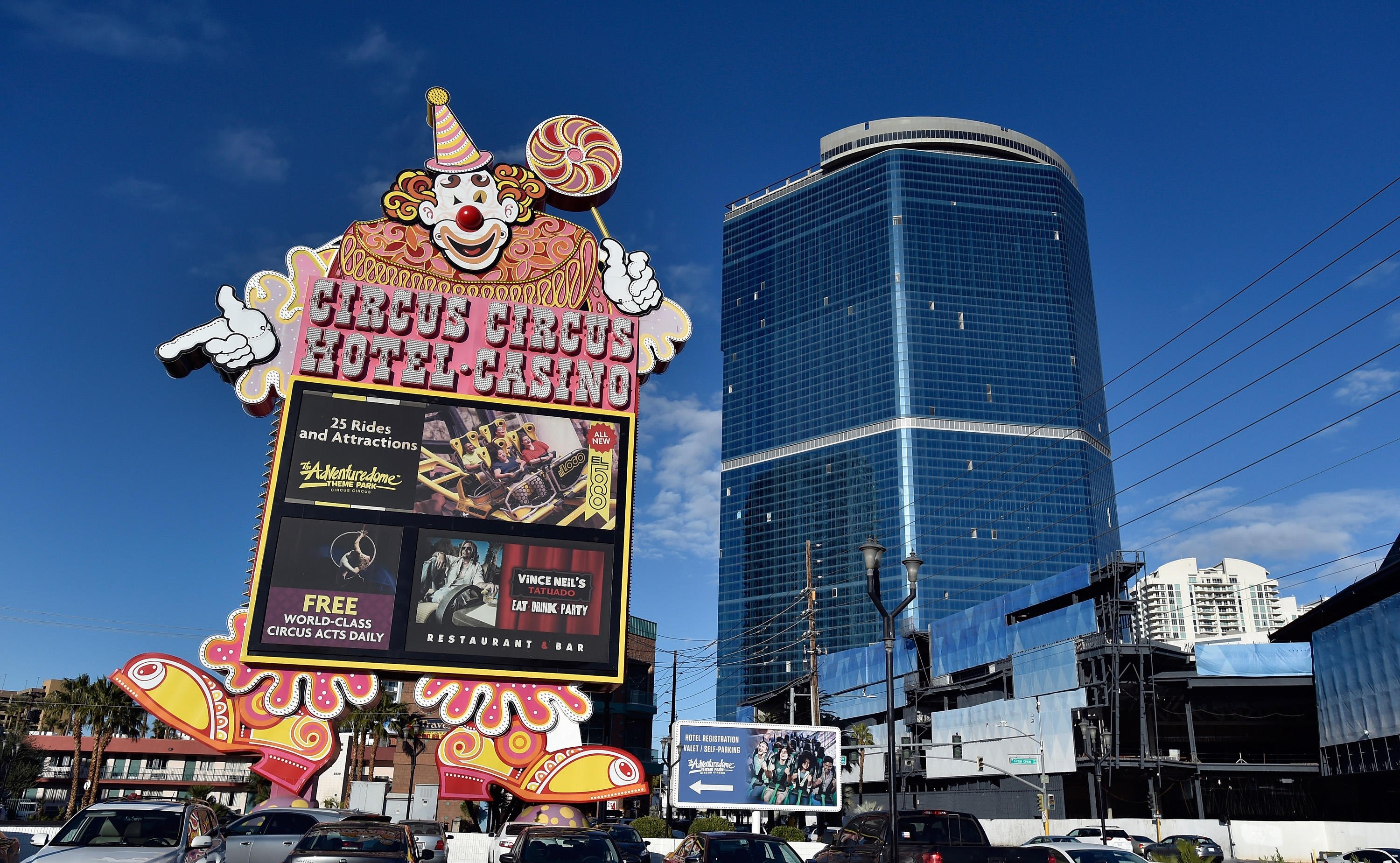 Fontainebleau and Circus Circus