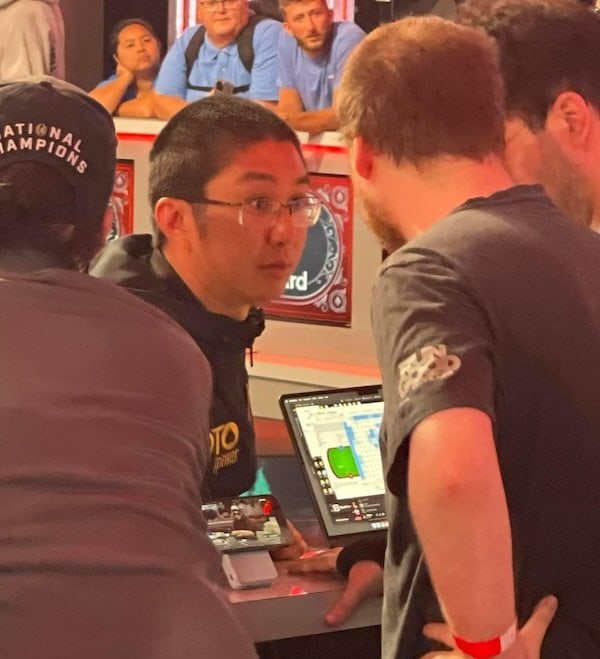 Jonathan Tamayo at WSOP main event final table rail