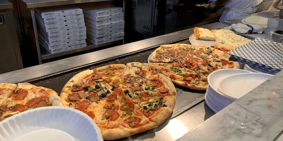 Cosmopolitan pizza at Secret Pizza